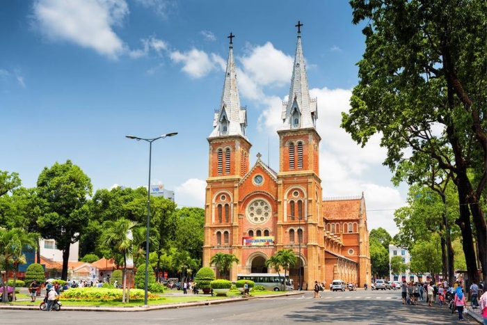Expore top best places to visit Southern Vietnam